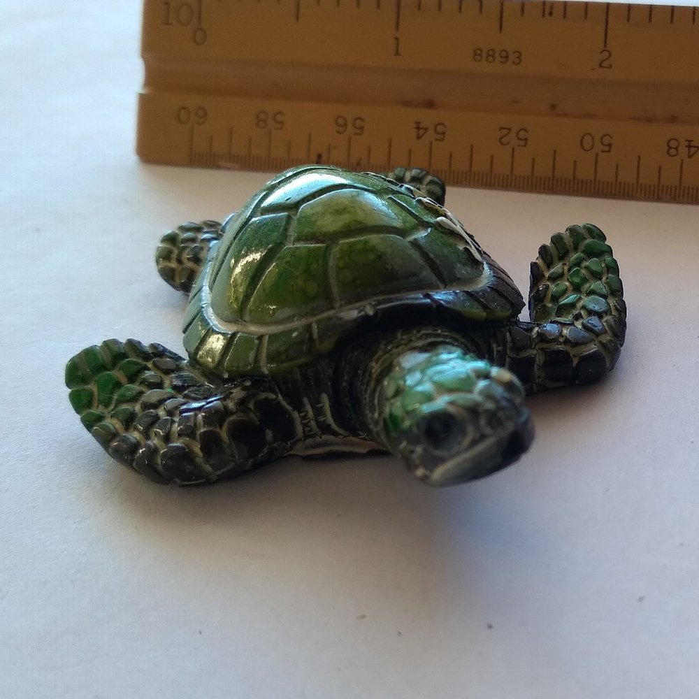 The Miniature green Sea turtle table decor